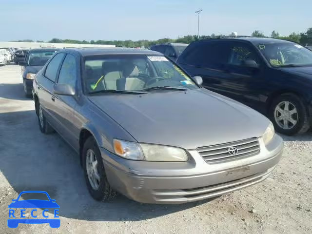1998 TOYOTA CAMRY 4T1BG22K1WU379599 image 0