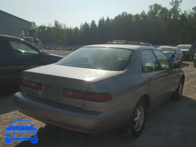 1998 TOYOTA CAMRY 4T1BG22K1WU379599 image 3