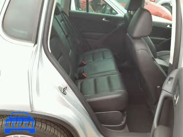 2010 VOLKSWAGEN TIGUAN WVGAV7AX6AW516657 image 5