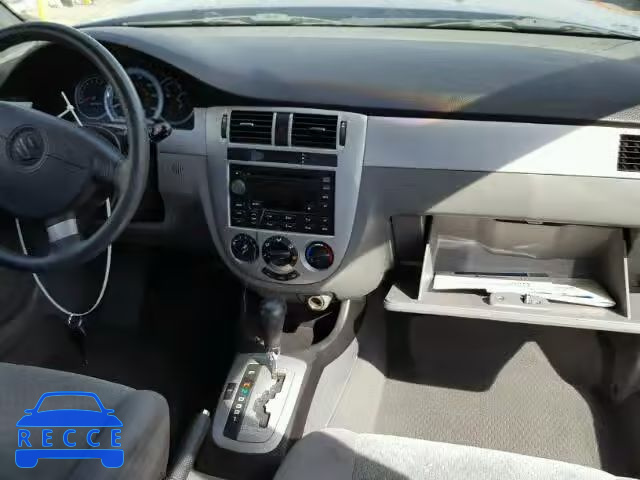 2004 SUZUKI FORENZA KL5JD52Z54K953806 image 8