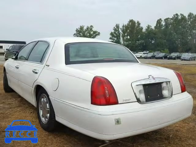 1998 LINCOLN TOWN CAR 1LNFM82WXWY712200 image 2