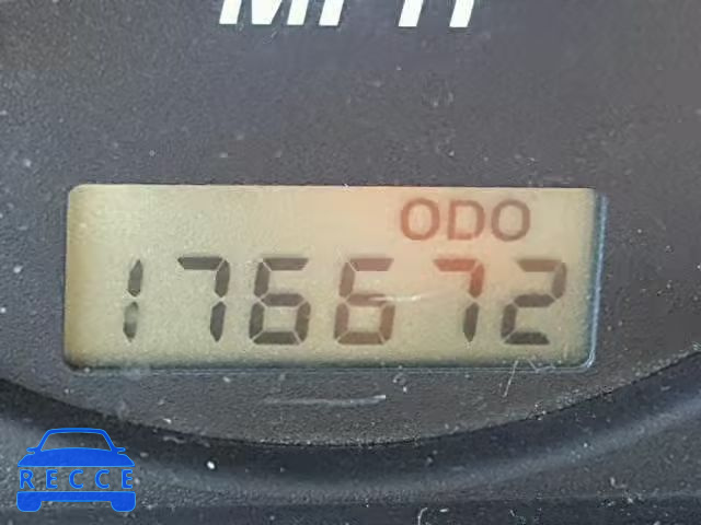 2000 HONDA PASSPORT 4S6DM58W1Y4414746 image 7