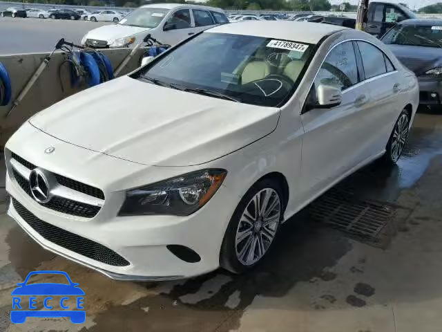 2017 MERCEDES-BENZ CLA WDDSJ4EB9HN447597 image 1