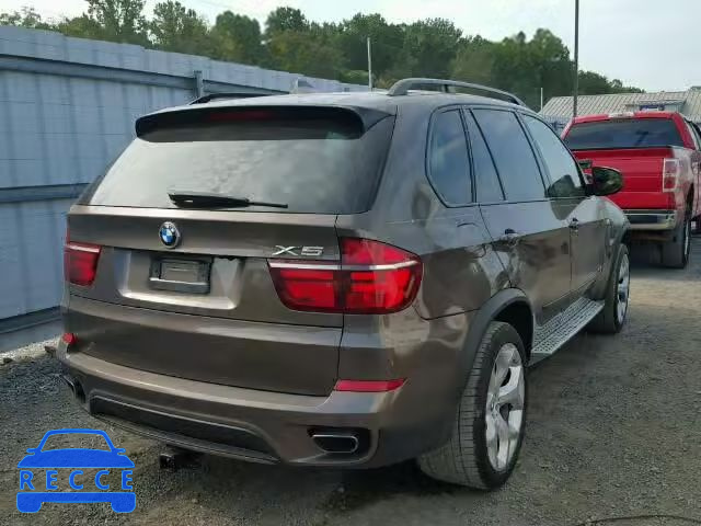 2011 BMW X5 5UXZV8C53BL418065 Bild 3