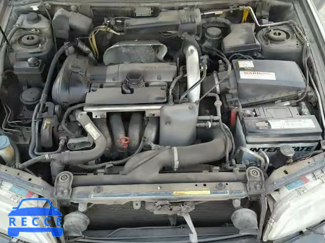 2001 VOLVO S40 YV1VS295X1F716620 image 6