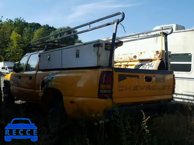 2003 GMC NEW SIERRA 1GTJC33U33F232797 image 2