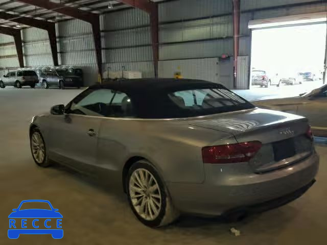 2011 AUDI A5 WAUJFAFH4BN003699 Bild 2