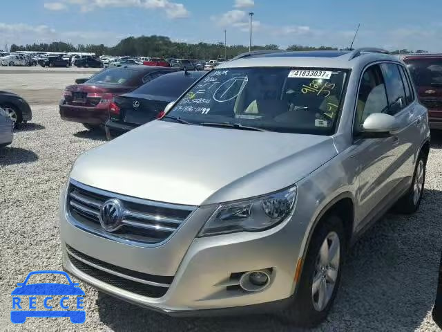 2010 VOLKSWAGEN TIGUAN WVGAV7AX0AW528321 image 1