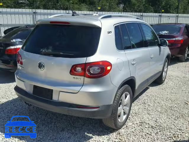 2010 VOLKSWAGEN TIGUAN WVGAV7AX0AW528321 Bild 3