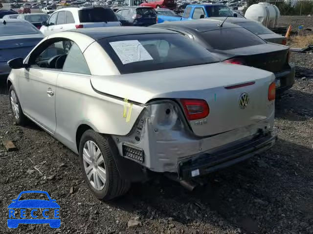 2010 VOLKSWAGEN EOS WVWAA7AH4AV009934 image 2