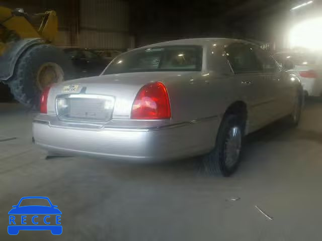 2008 LINCOLN TOWN CAR 2LNHM82V58X652166 Bild 3