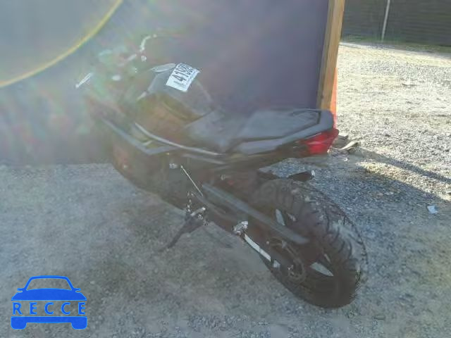 2009 YAMAHA FZ6 JYARJ18E79A003457 Bild 2