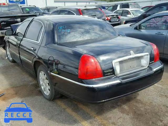 2008 LINCOLN TOWN CAR 2LNHM82V38X654224 Bild 2