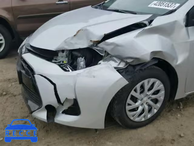 2017 TOYOTA COROLLA 5YFBURHE5HP607935 image 8