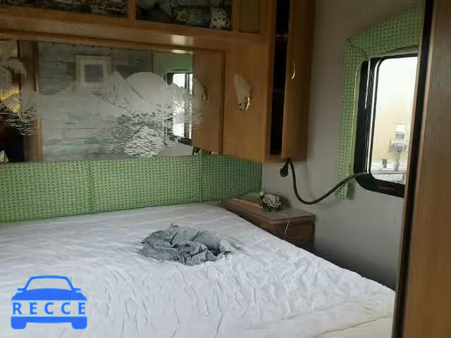 1997 FORD SEABREEZE 3FCMF53G1VJA25923 image 8