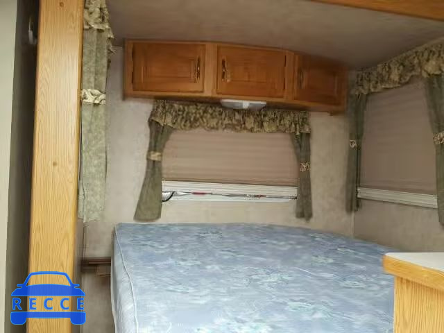 2005 COUG KEYSTONE 4YDT302245B060746 зображення 4