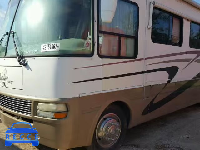 2004 WORKHORSE CUSTOM CHASSIS MOTORHOME 5B4MP67G843382811 Bild 1