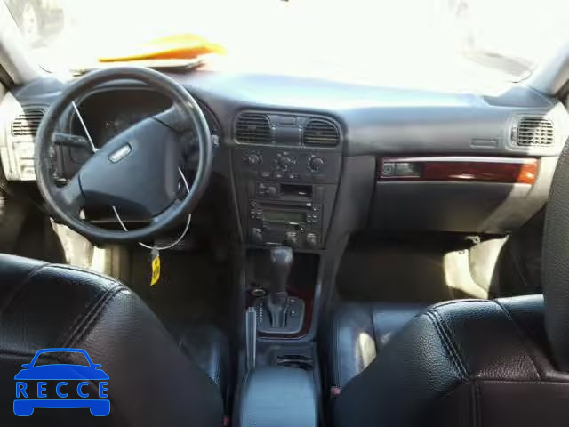 2004 VOLVO V40 YV1VW27544F055873 image 8