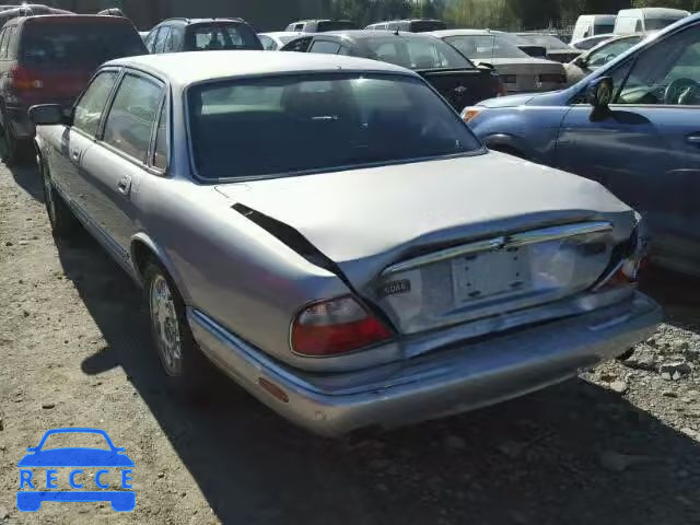 2003 JAGUAR XJ8 SAJDA14C23LF57072 Bild 2