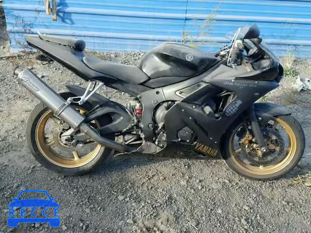 2009 YAMAHA YZFR6 JYARJ06Y29A008086 Bild 8