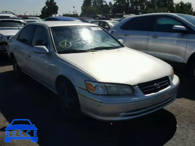 2000 TOYOTA CAMRY 4T1BG22K0YU658299 image 0