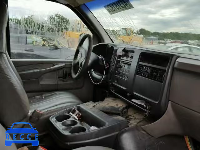 2003 GMC SAVANA 1GTHG39U331136529 image 4