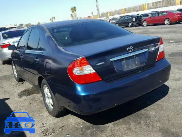 2002 TOYOTA CAMRY 4T1BE30K82U571613 image 2