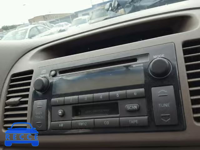 2002 TOYOTA CAMRY 4T1BE32K42U501166 image 8