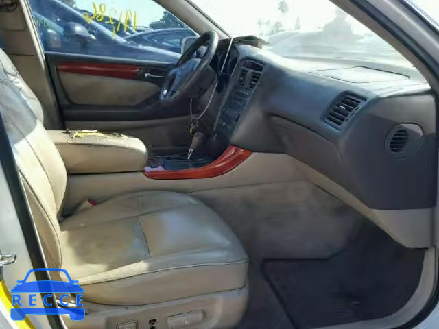 2001 LEXUS GS JT8BL69S210005630 image 4