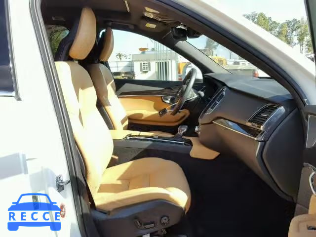 2017 VOLVO XC90 YV4A22PKXH1148743 image 4