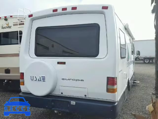 1995 CHEVROLET P30 1GBJP32K3R3328349 image 3