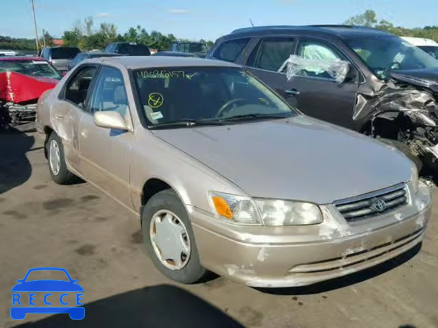 2000 TOYOTA CAMRY 4T1BG22K4YU948089 image 0