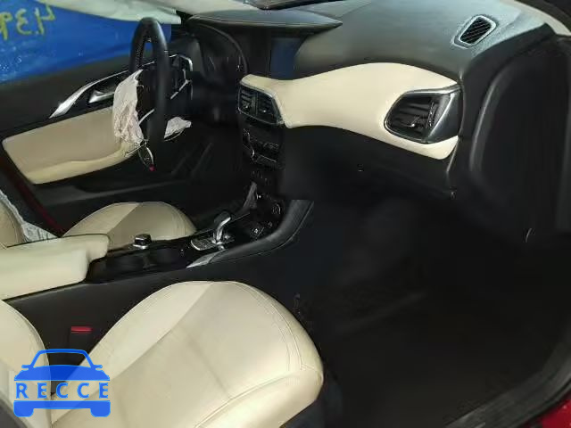 2017 INFINITI QX30 SJKCH5CR1HA017986 image 4