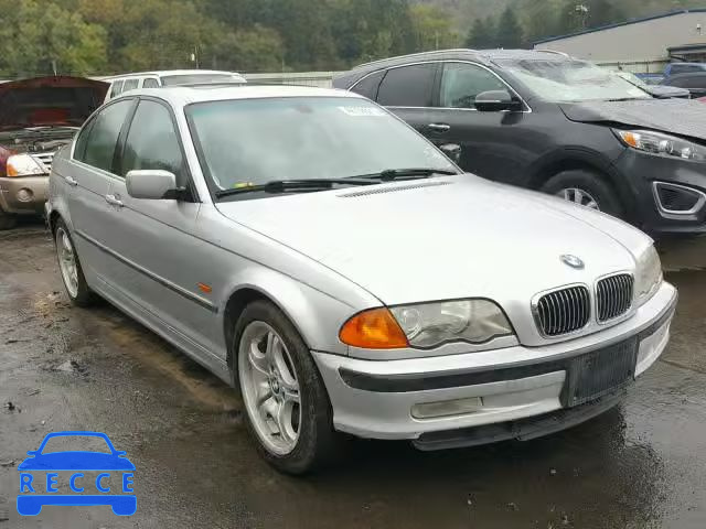 2001 BMW 330 WBAAV534X1JS96252 Bild 0