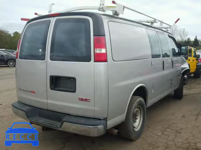 2005 GMC SAVANA 1GTHG35UX51104685 зображення 3