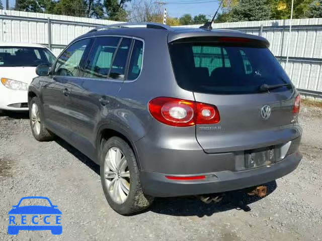 2011 VOLKSWAGEN TIGUAN WVGBV7AX1BW501330 image 2