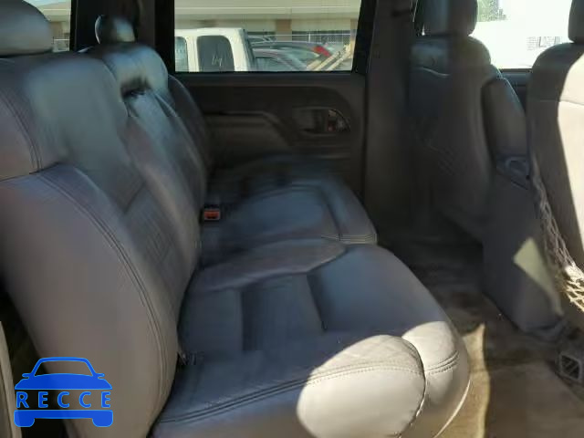 1996 CHEVROLET SUBURBAN 1GNFK16R1TJ329151 Bild 5