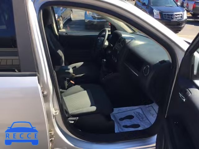 2010 JEEP COMPASS 1J4NF4FB2AD598584 image 4