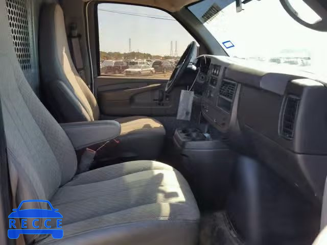 2015 GMC SAVANA 1GTW7FCF1F1900658 image 4