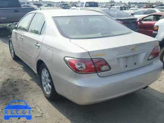 2002 LEXUS ES300 JTHBF30G420063996 image 2