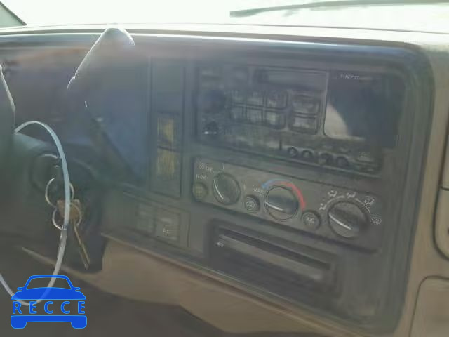 1997 CHEVROLET SUBURBAN 3GNFK16R9VG112242 image 8