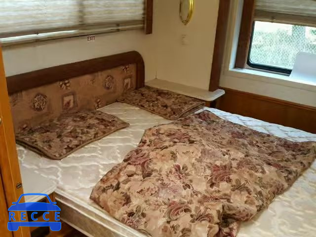 2004 WORKHORSE CUSTOM CHASSIS MOTORHOME 5B4MP67G643379583 зображення 8