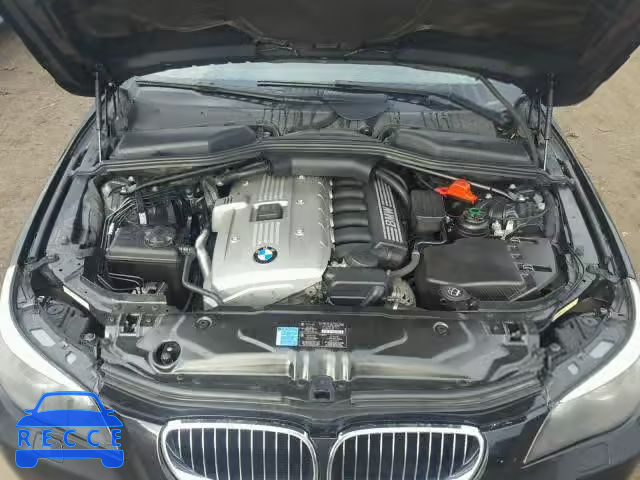 2007 BMW 530 WBANF735X7CY17504 Bild 6