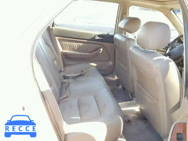 1993 ACURA LEGEND JH4KA7676PC012888 image 5