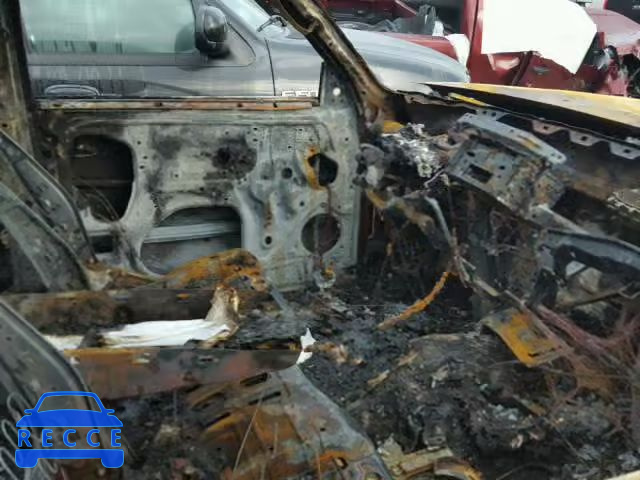 2000 TOYOTA TUNDRA 5TBBT4415YS073182 image 4