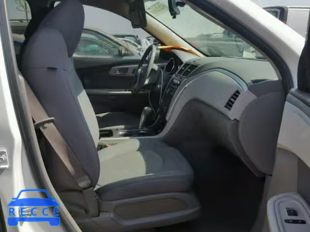 2010 CHEVROLET TRAVERSE 1GNLREED5AS128579 image 4