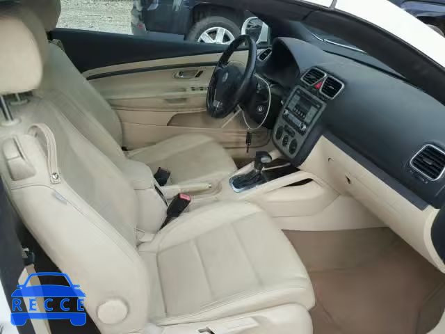 2008 VOLKSWAGEN EOS WVWBA71F08V028204 image 4