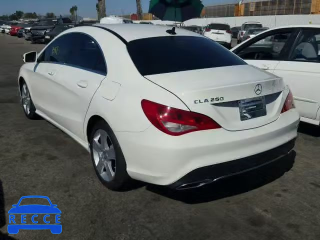 2017 MERCEDES-BENZ CLA WDDSJ4EB4HN469362 image 2