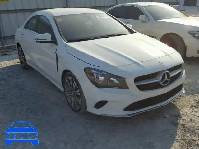 2017 MERCEDES-BENZ CLA WDDSJ4EB7HN432239 Bild 0