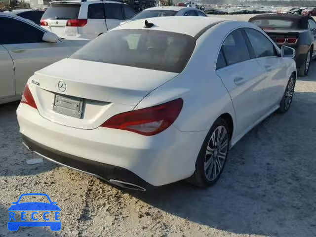 2017 MERCEDES-BENZ CLA WDDSJ4EB7HN432239 image 3